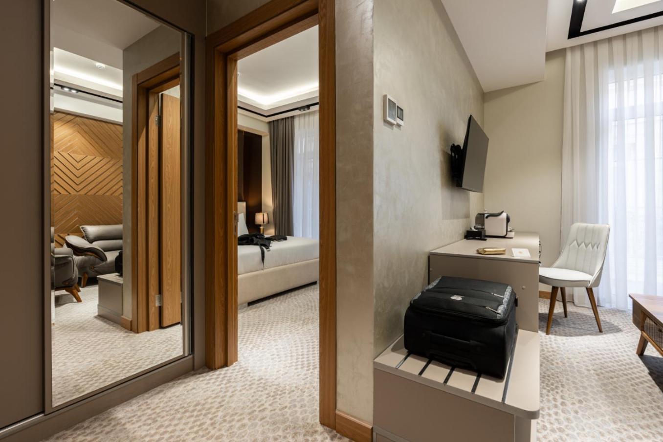 Europe Hotel Tasjkent Exteriör bild